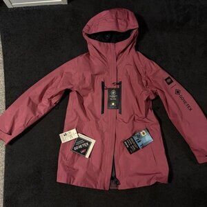 NEW 686 Women’s GORE-TEX Skyline Jacket + Willow Pants set– S/XS – Rosewood